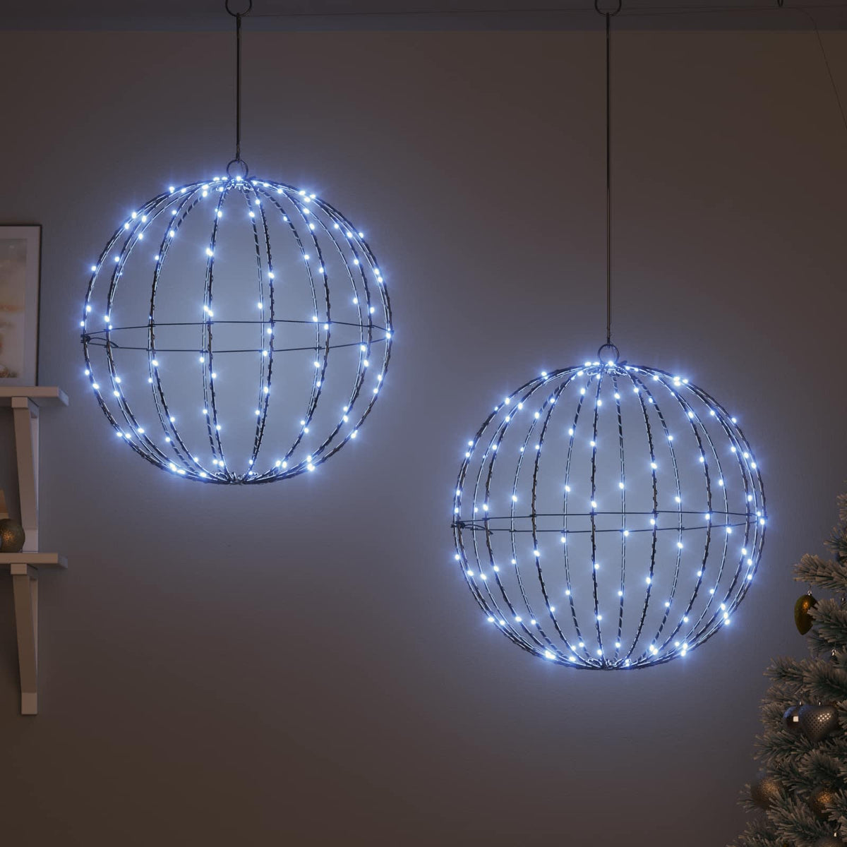 Ball 2 st Kallvit 50 x 50 x 52 cm Metall 320 LED-lampor