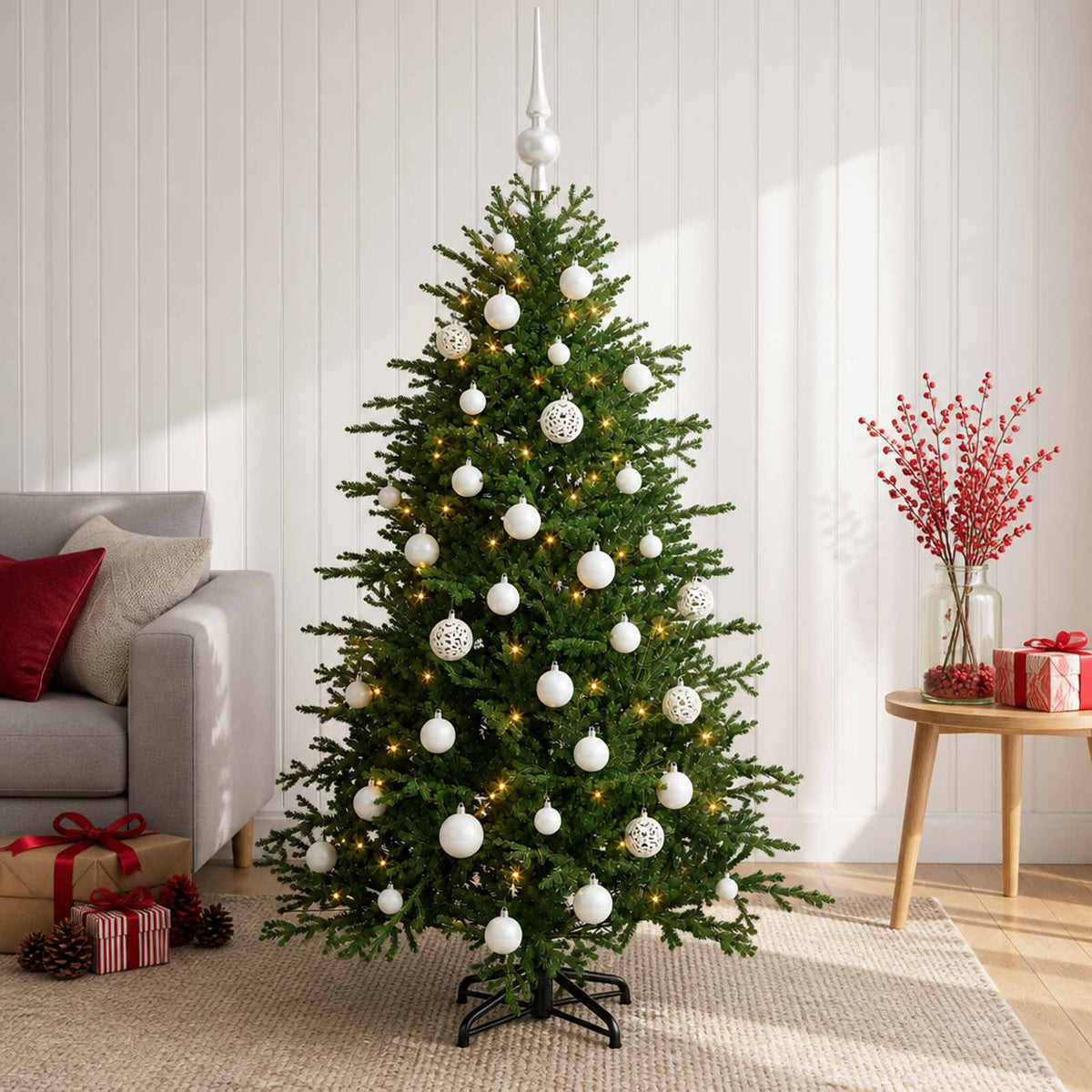 Konstgjord julgran med julkulor 150 cm 150 LED-lampor Varmvit